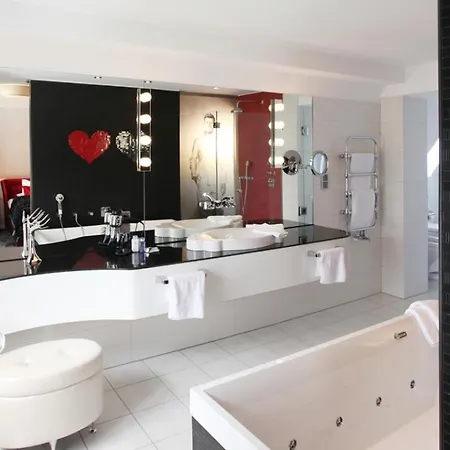 Spatzenhof 4*