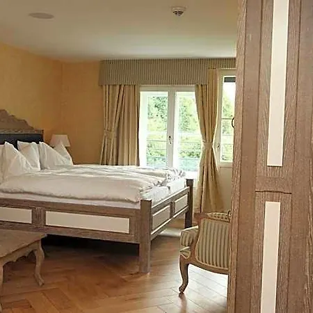 Spatzenhof Szálloda 4*
